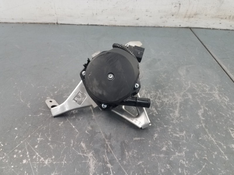 2014 Porsche 911 GT3 991.1 3.8L Secondary Air Injection Pump #3456 L1