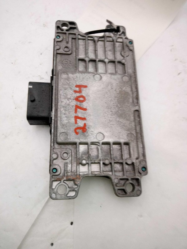2015 Nissan Altima Transmission Control Module OEM Black 121K Miles FWD