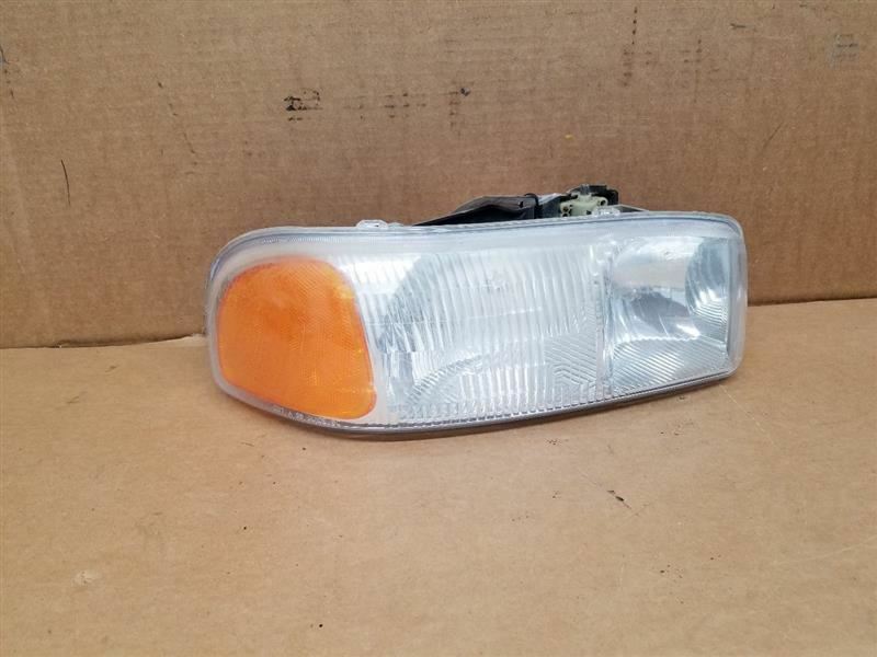 Passenger Right Headlight Fits 99-06 SIERRA 1500 PICKUP 254075