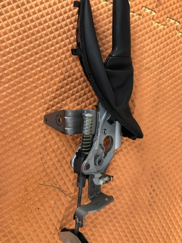 12-20 OEM BMW F30 F34 F32 F33 Boot Hand Brake Handle Cover Oem