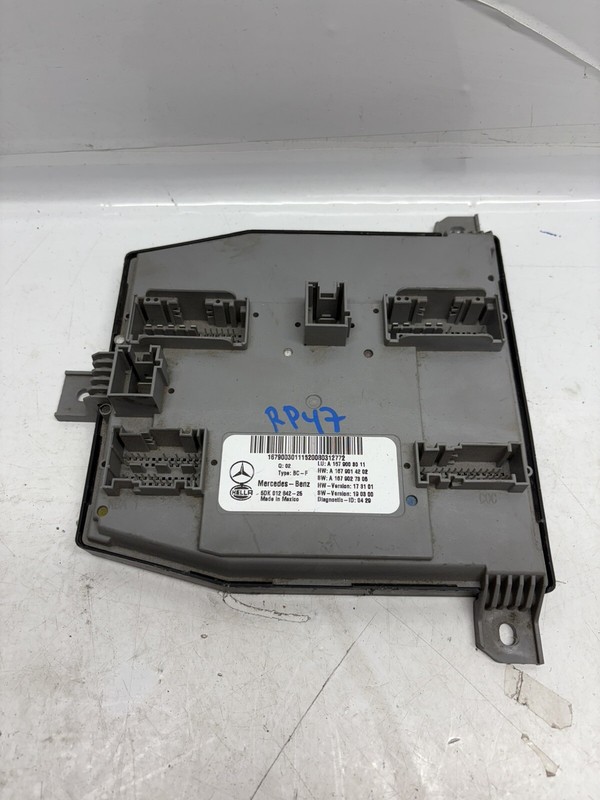 MERCEDES GLE GLS CLASS SAM Signal Acquisition Module Front A1679003011 20 24 OEM