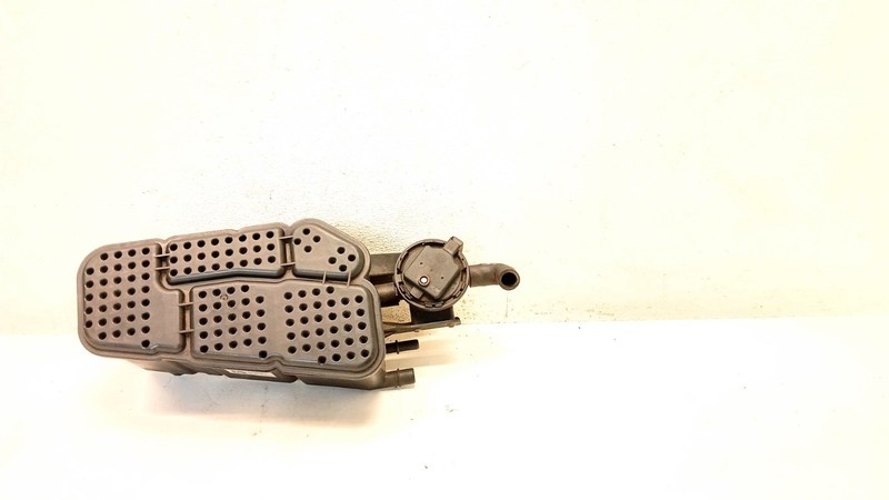 17-20 AUDI B9 A4 S4 SEDAN EVAP FUEL VAPOR CHARCOAL CANISTER OEM 110425