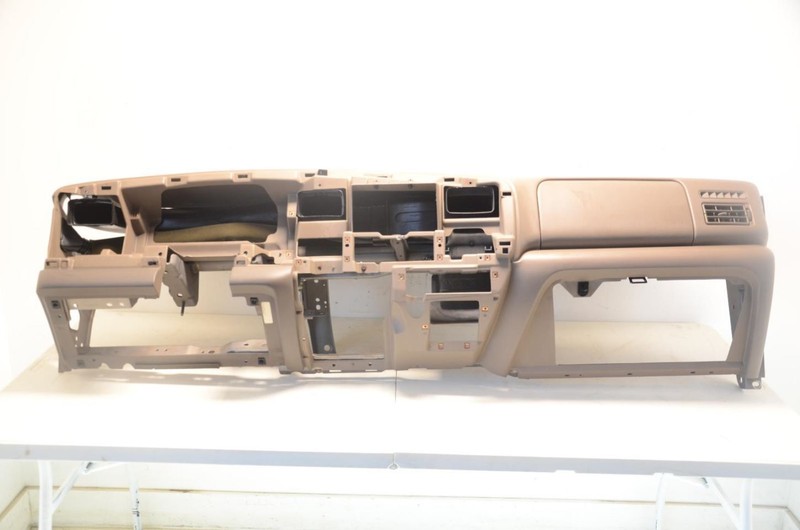 00-02 EXCURSION 6.8L Tan Dash Panel Frame Assembly 2504326AM
