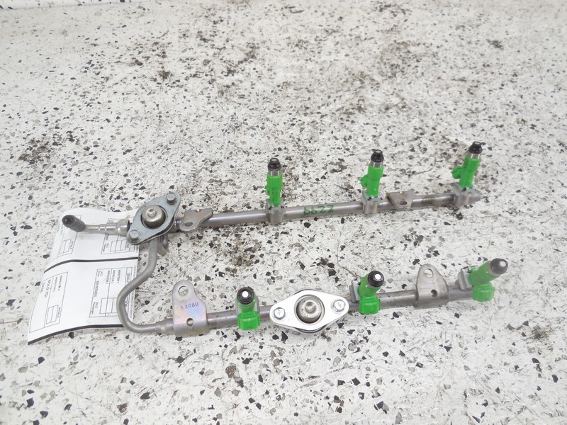 2016 16 Nissan Murano 3.5L Fuel Injection Rail W/ Injectors OEM