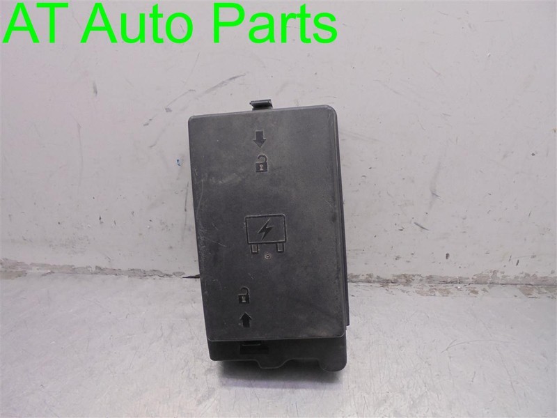 04 05 CHEVROLET TRAILBLAZER ENVOY XL XUV RAINIER 4.2L FUSE BOX RELAY TOP COVER