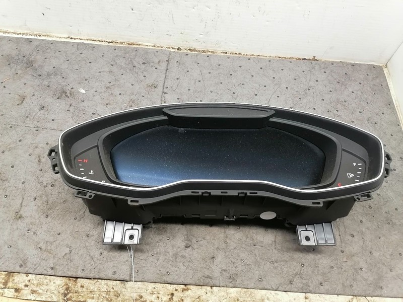 Speedometer MPH ID 8W5920890D Fits 18-20 AUDI Q5 1605620