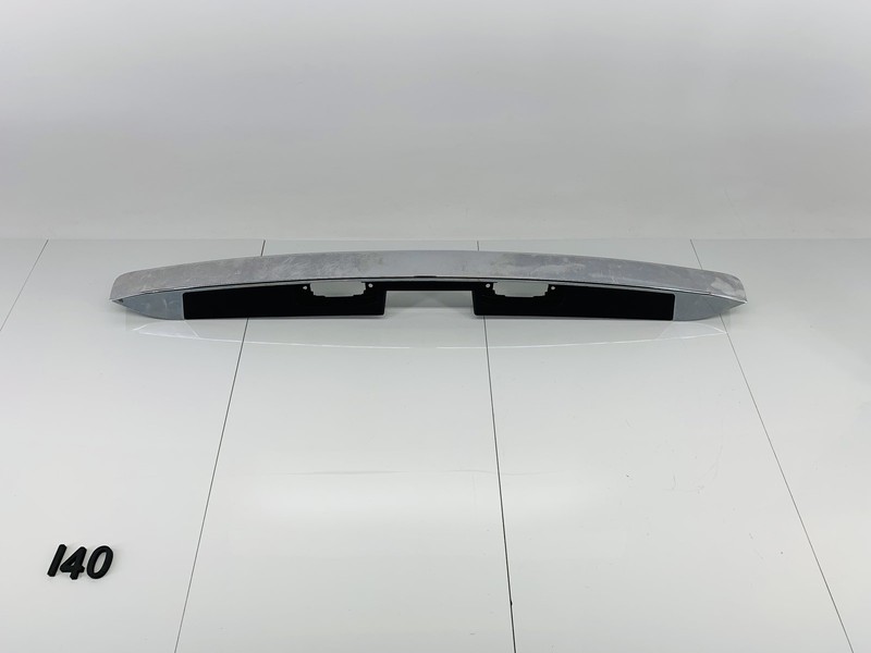 11-13 KIA SORENTO REAR BACK DOOR LIFTGATE LICENSE PLATE LIGHT MOLDING COVER OEM