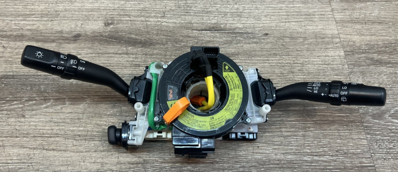 2005-2007 Lexus LX470 Turn Signal SwitchOEM Part# 84310-60C40