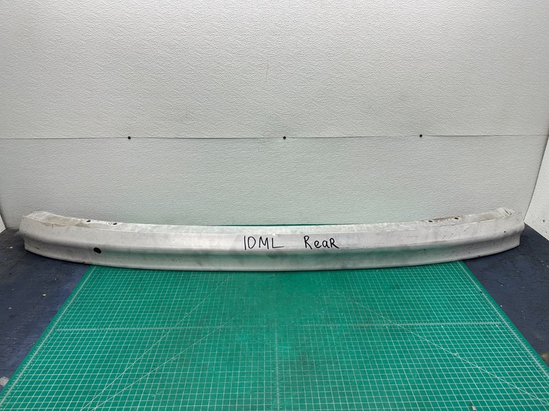 06-11 Mercedes-Benz ML350 W164 - REAR BUMPER REINFORCEMENT IMPACT BAR OEM