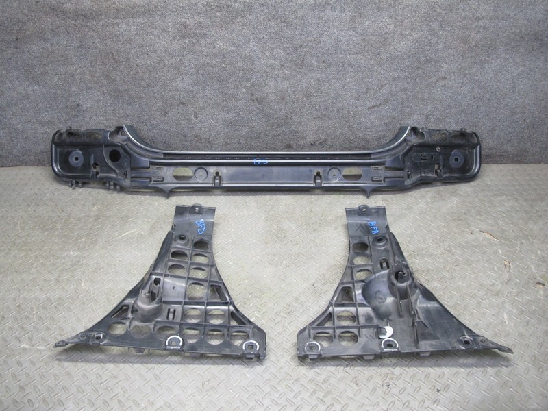 2006-2010 BMW E60 M5 SEDAN REAR BUMPER MOUNT BRACKET SUPPORT SET OF 3