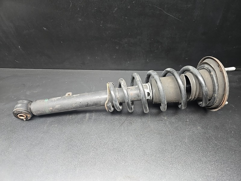 02-05 LEXUS SC430 DRIVER SIDE FRONT LEFT STRUT ASSEMBLY