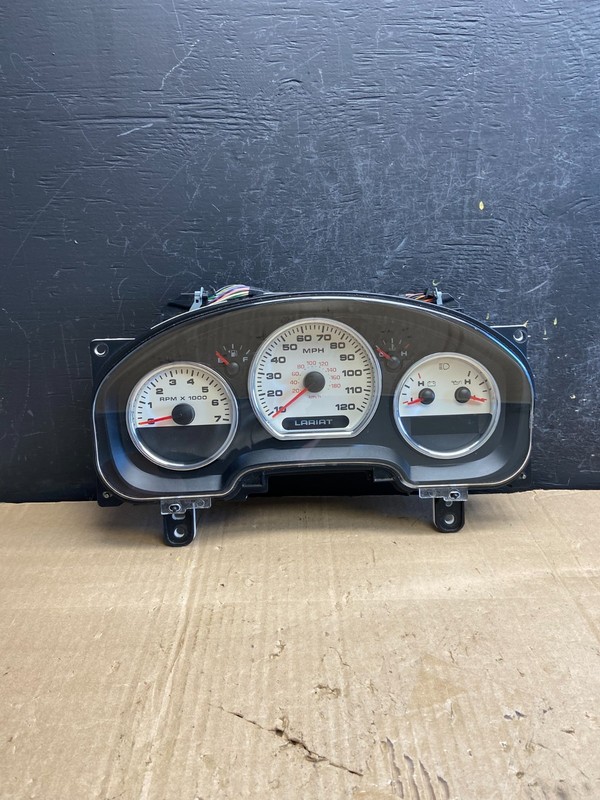 2004 - 2005 Ford F150 F-150 Lariat Speedometer Cluster Gauge Oem ae1868 DG