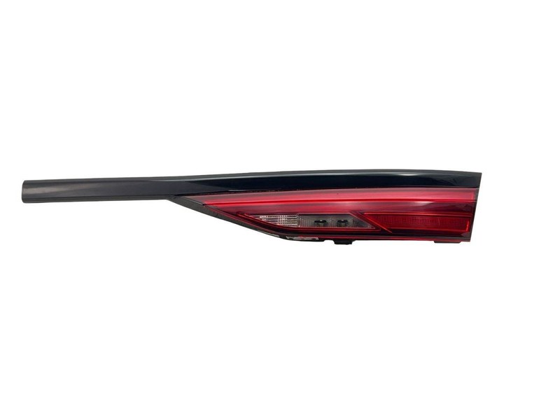 2020-2021 BMW 228i Right Passenger Side Taillight Deck Mounted