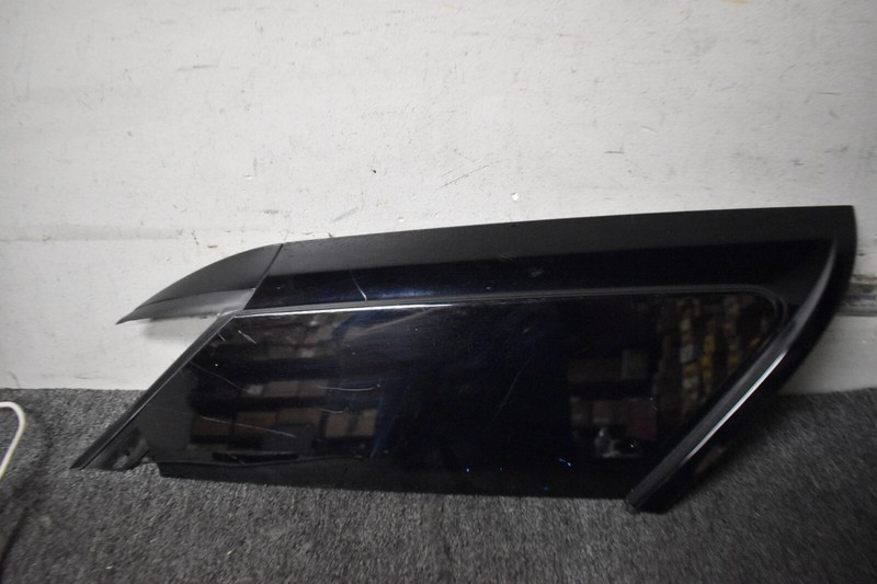 RANGE ROVER SPORT PILLAR TRIM LEFT SIDE FACTORY OEM