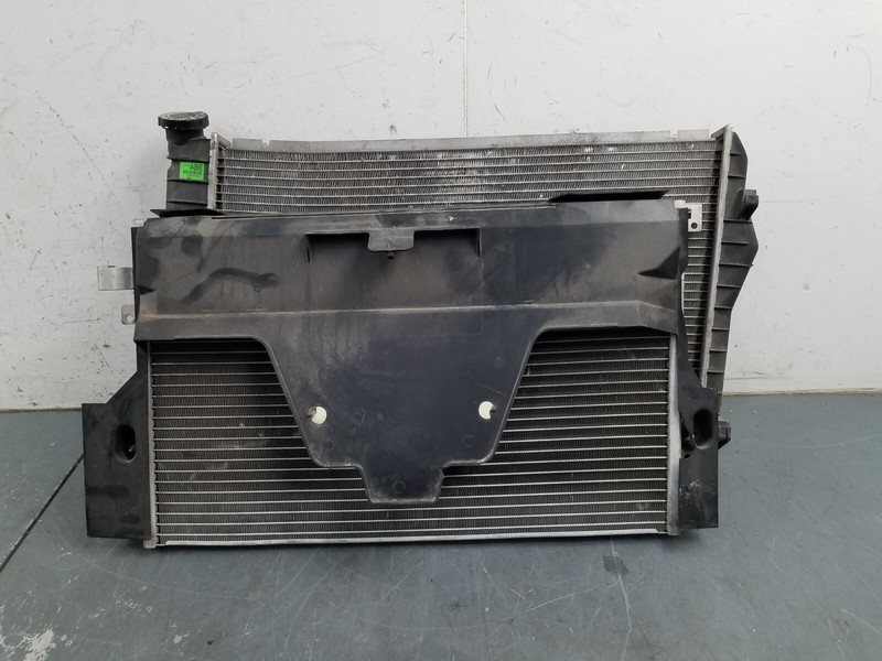 2002 Chevy Camaro SS SLP Radiator / Condenser #9978 L2