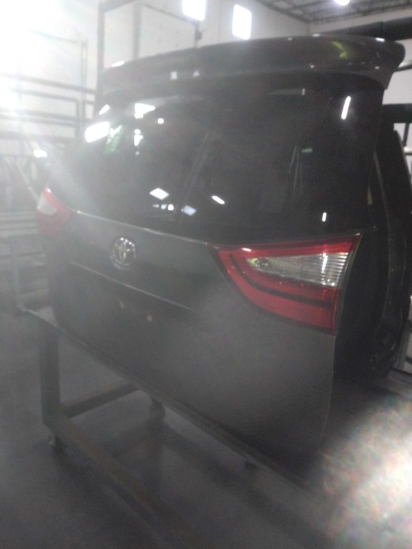 Used Deck Lid fits: 2017 Toyota Sienna Base Grade A