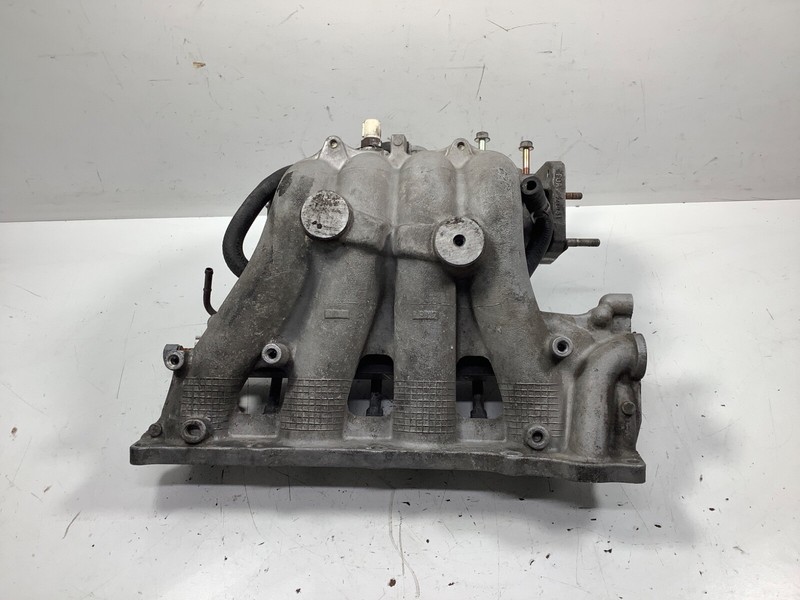 96-97 Honda Odyssey Intake Manifold Assembly 17100-P0A-000 OEM