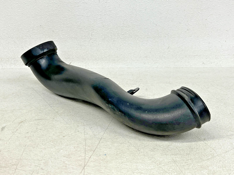 ⭐2011-2013 BMW 135I E82 FRONT ENGINE AIR INTAKE DUCT TURBO PIPE TUBE OEM LOT2728