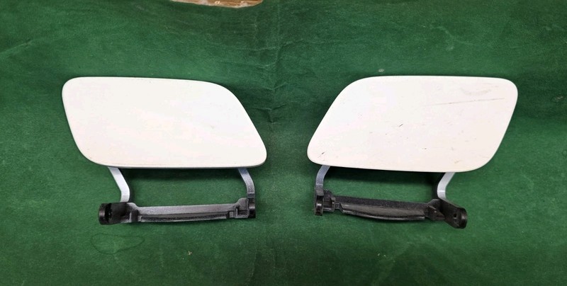 2014 2015 2016 AUDI SQ5 FRONT LH & RHHEADLIGHT WASHER COVER CAP 8R0955275F OEM