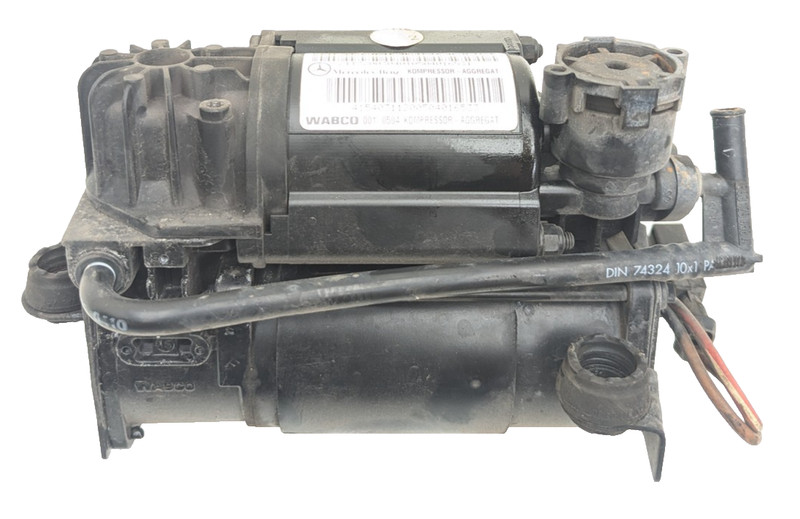 00-11 Mercedes W211 E320 Air Airmatic Suspension Compressor 2113200304