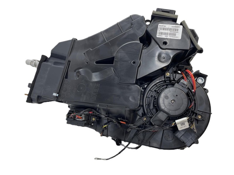 2021 Chevy Traverse Rear Heater Core Box Assembly W/ Evaporater Blend Door Motor