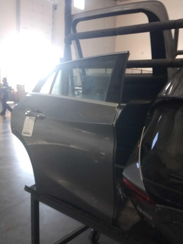 2017 INFINITI QX30 Rear Right Door Grey 659969, 87k Miles, OEM Quality