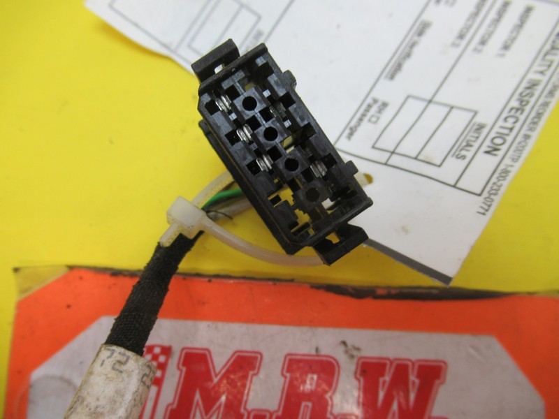 WIRE PLUG CONNECTOR PIG TAIL AUDI CABRIOLET COUPE 80 90 DOOR MIRROR SIDE POWER