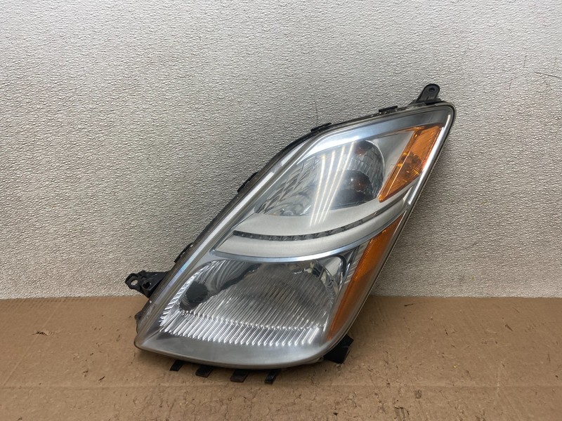 2006-2009 Toyota Prius Left Driver LH Side Blue Headlight Halogen Oem Y4952 DW