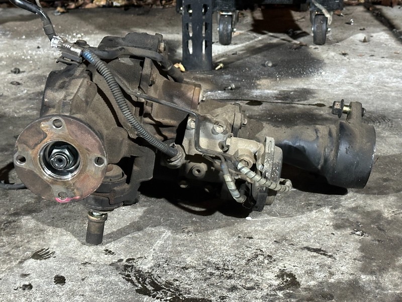 96-00 TOYOTA 4 RUNNER RATIO FRONT DIFF DIFFERENTIAL CARRIER #003