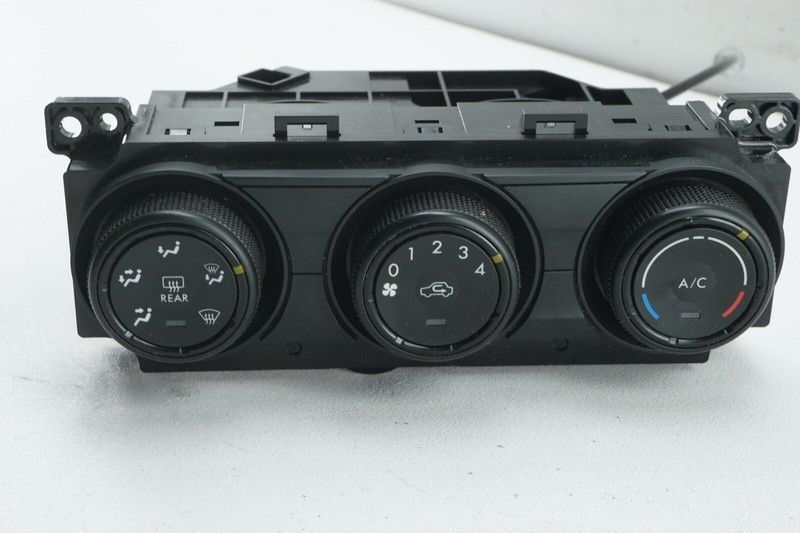SUBARU IMPREZA Heater Climate Control A/C OEM 2012 - 2014 *
