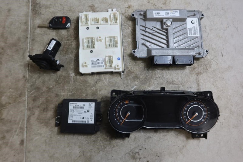 Jeep Wrangler JL 2.0L OEM Engine Control Module ECU w/ Key KIT Cluster BCM