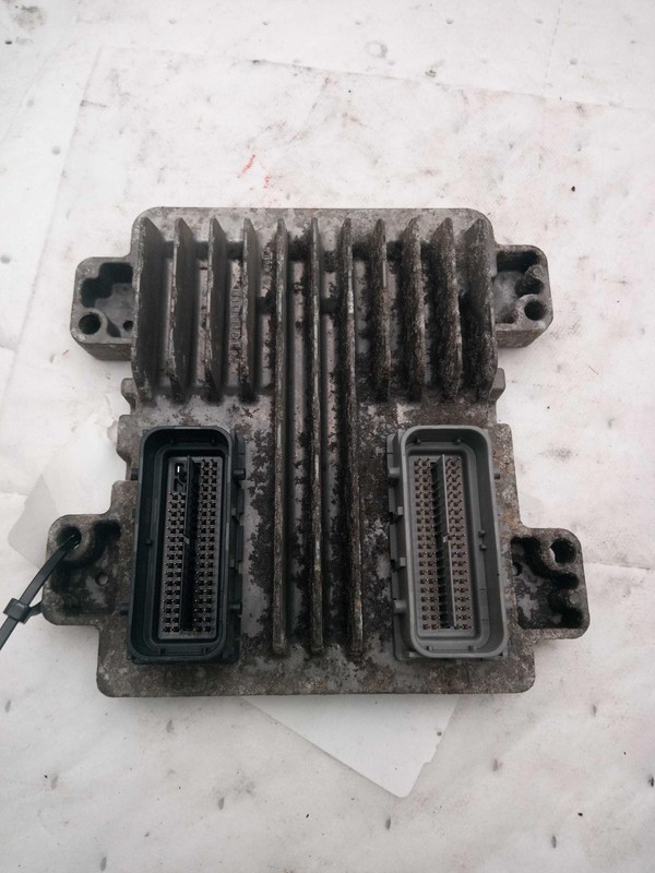 2012 Chevrolet Silverado 1500 ECM Engine Control Module 5.3L OEM Used
