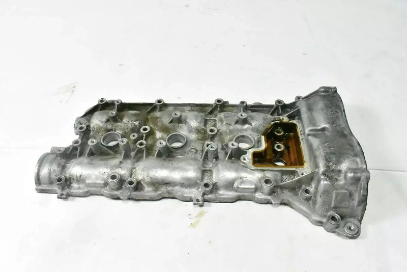 05-13 Mercedes W221 S400 C300 GLK350 Left Side Engine Cylinder Head Cover OEM