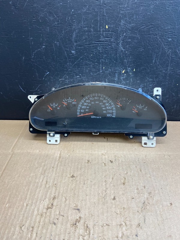 2001-2003 Dodge Van 1500 2500 3500 Speedometer Gauge Cluster OEM AB9733 DG