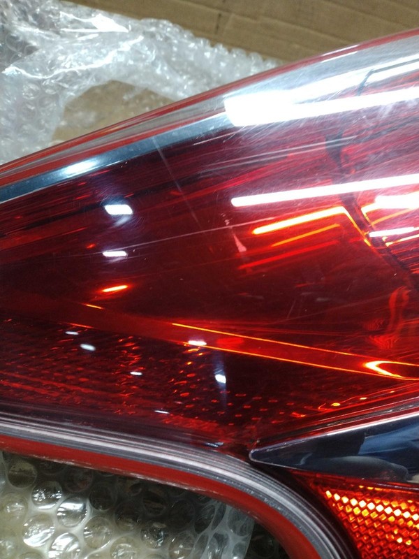 2013 Nissan Altima Left Tail Light Assembly Red OEM 568520 163K Miles