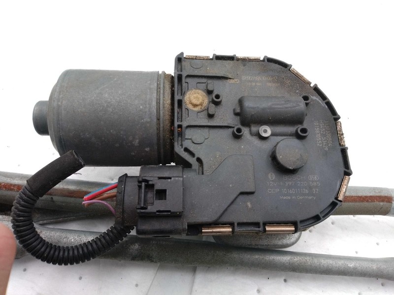 2011 Audi Q5 Windshield Wiper Motor OEM 8R1955023D Silver 83K Miles
