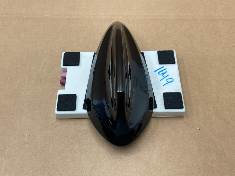 17 18 19 BMW G30 540i 530i Overhead Shark Fin Roof Antenna Cover Black 1649 OEM