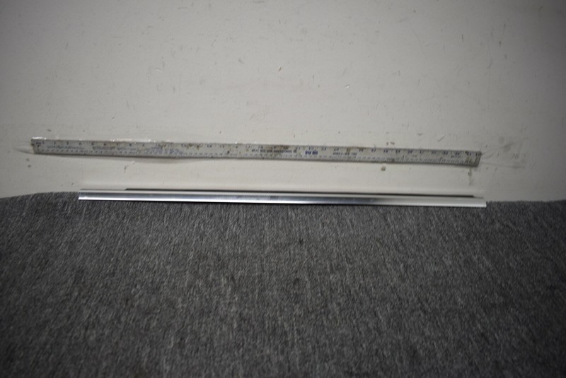 2014 MERCEDES BENZ E CLASS WINDOW DOOR STRIP FACTORY OEM