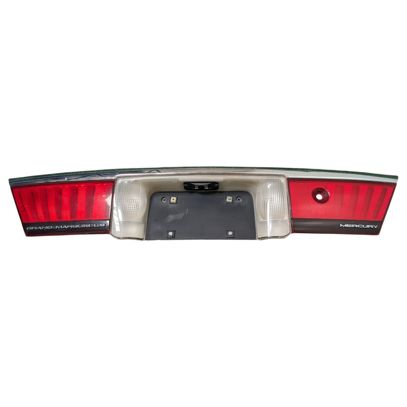 1998-2002 Mercury Grand Marquis LS Trunk Lid Center Tail Light License Panel
