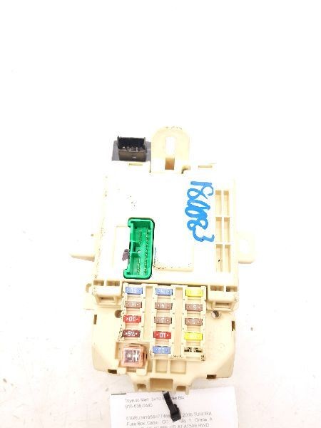 06 TOYOTA TUNDRA SR5 4.0L CABIN FUSE BOX 1GRFE