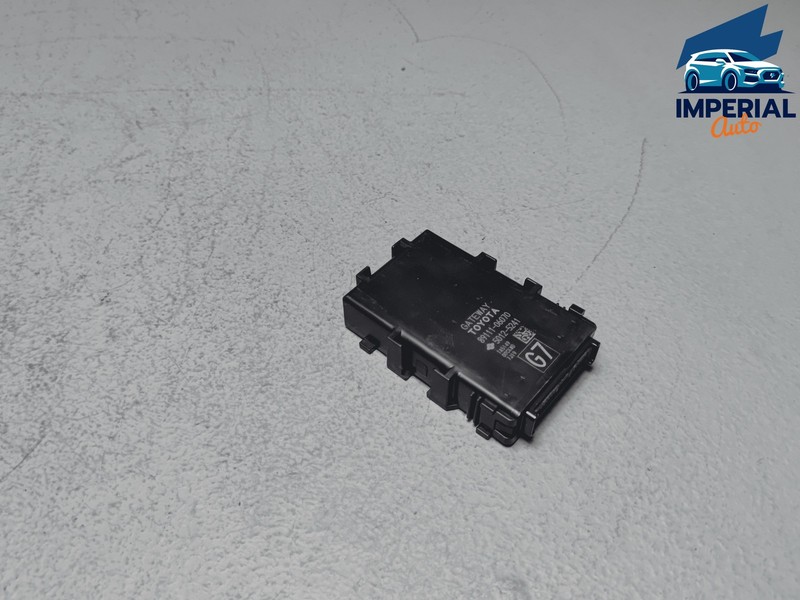 2018-2019 Toyota Camry Network Gateway Computer Control Module Unit OEM