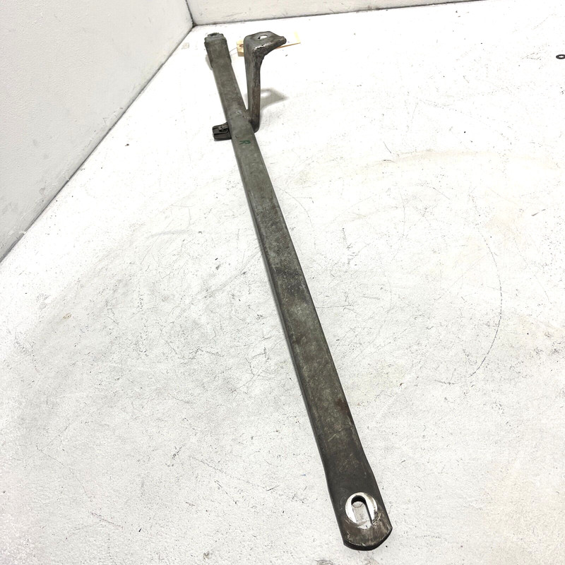 Right Side Strut Rod Brace Bracket MERCEDES S550 2014-2017 OEM