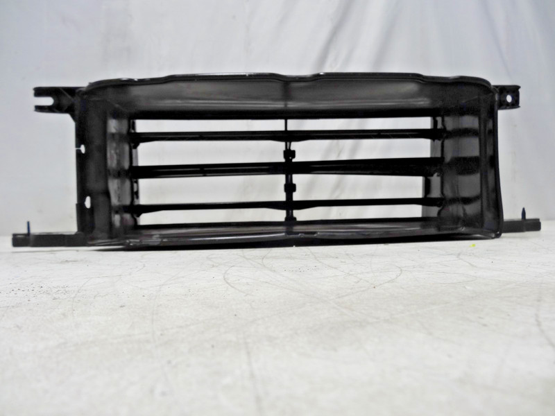 2015 Ford F150 2.7 Front Lower Air Shutter! Factory Original Part!
