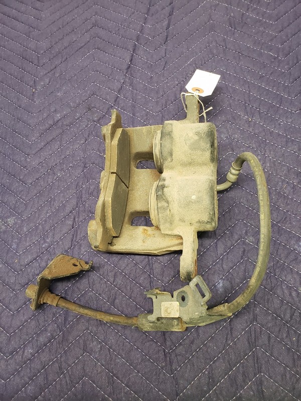 2014-2019 Chevrolet Silverado 1500 Front Right Brake Caliper Sierra 1500 OEM