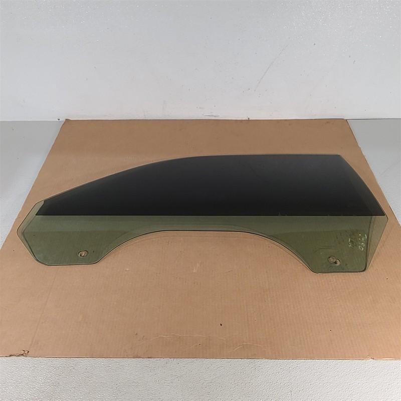 2021 Dodge Challenger Scat Pack R/T Driver Door Glass Window Aa7480