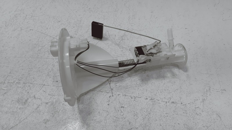 2019-2025 Toyota RAV4 Fuel Gas Tank Reservoir Pump Sending Unit W/O Hybrid OEM