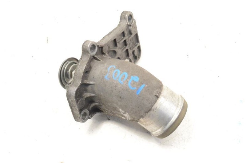 2002-2005 PORSCHE 911 3.6L 996 THERMOSTAT HOUSING 99610601357