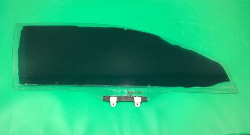 01 02 03 04 05 CIVIC CPE PASSENGER RIGHT FRONT WINDOW DOOR GLASS OEM 2975-23