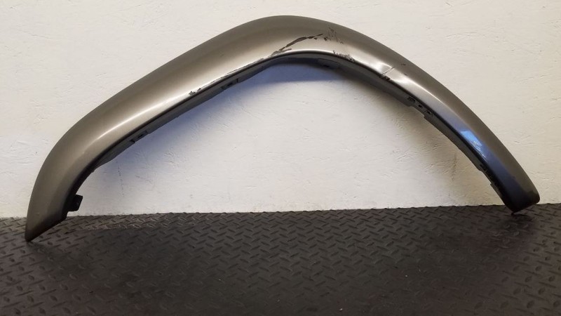 99-01 Nissan Pathfinder SE Left Driver Fender Flare Molding Gray OEM 63811-2W300