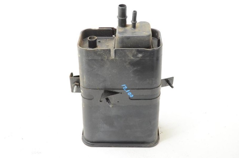 2005-2013 Chevy Corvette C6 Fuel Vapor Evaporation Canister